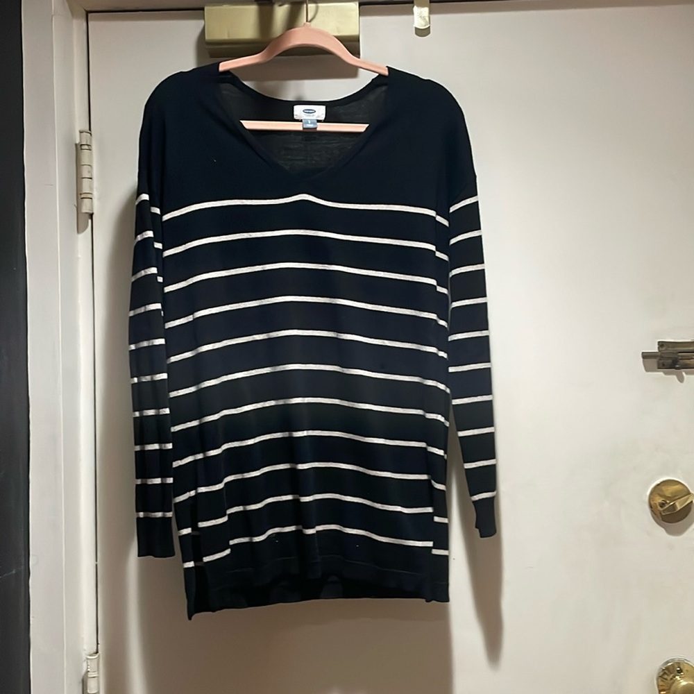 Striped v neck sweater